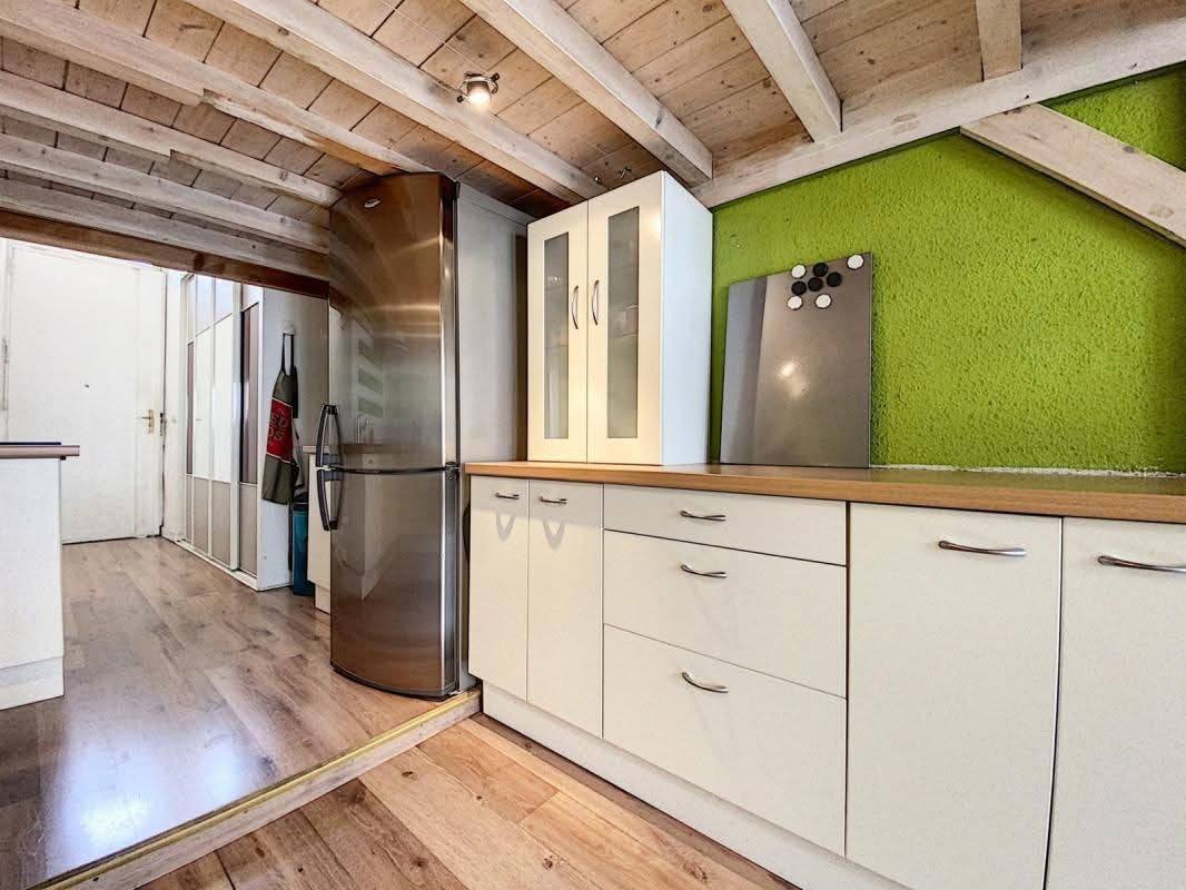 Studio T1 Bis meublé + mezzanine – Lyon 6 Brotteaux - Image 7